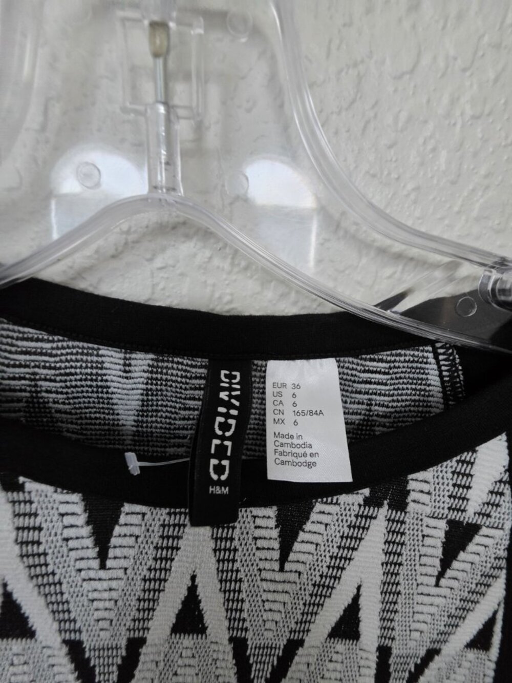 Divided by H&M Black/White Geometric Bodycon Dress Round Neck Long Sleeve 6 - Picture 3 of 9